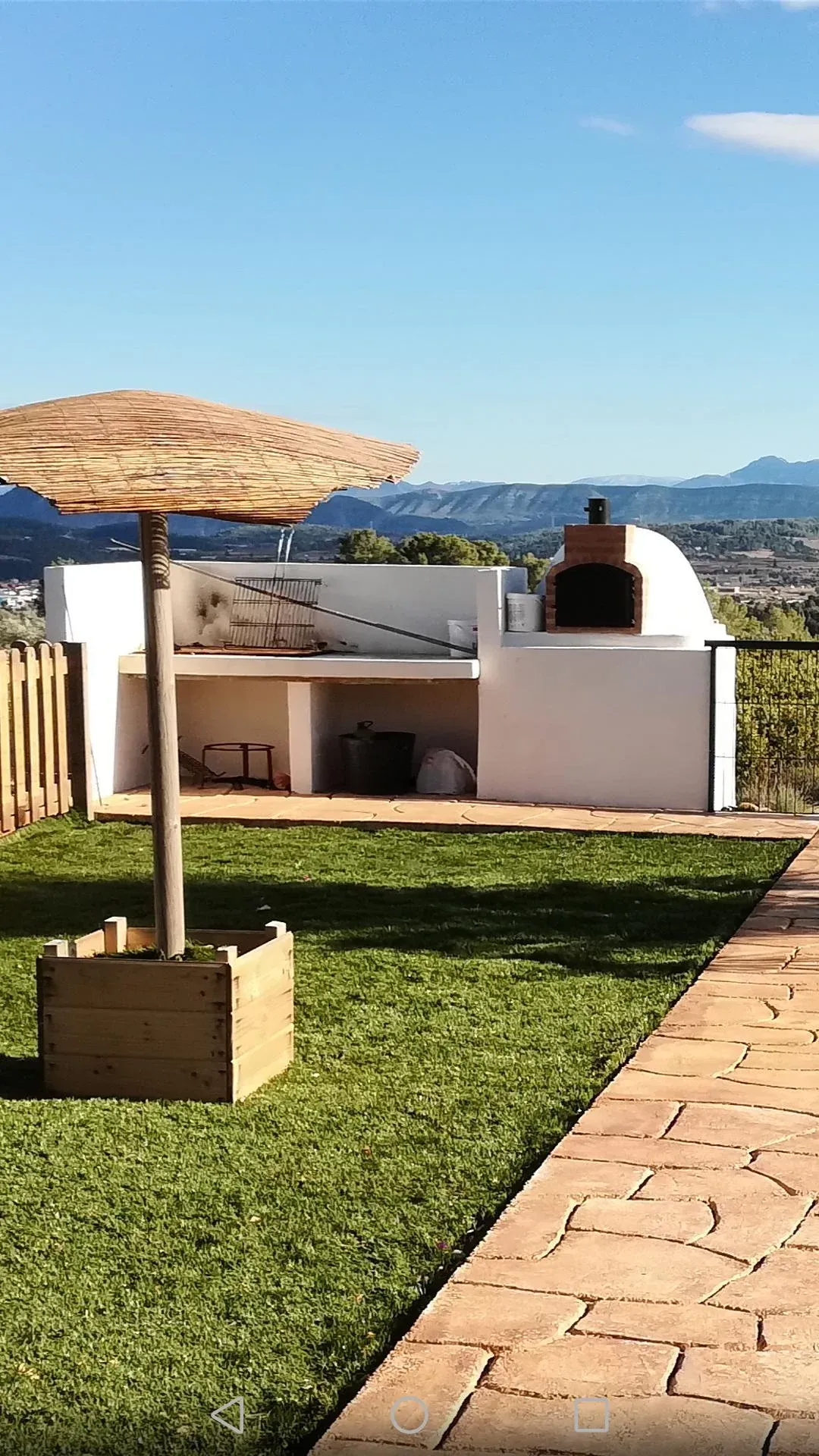 Imagen de Barbacoa y horno de leña