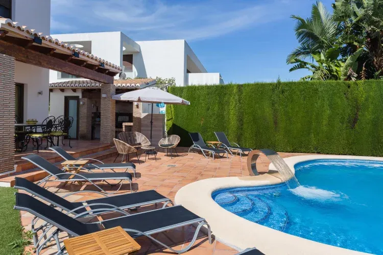 Imagen de Tumbonas piscina